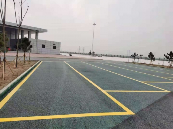 地坪施工中環(huán)氧地坪漆涂裝后咬底該怎么處置？